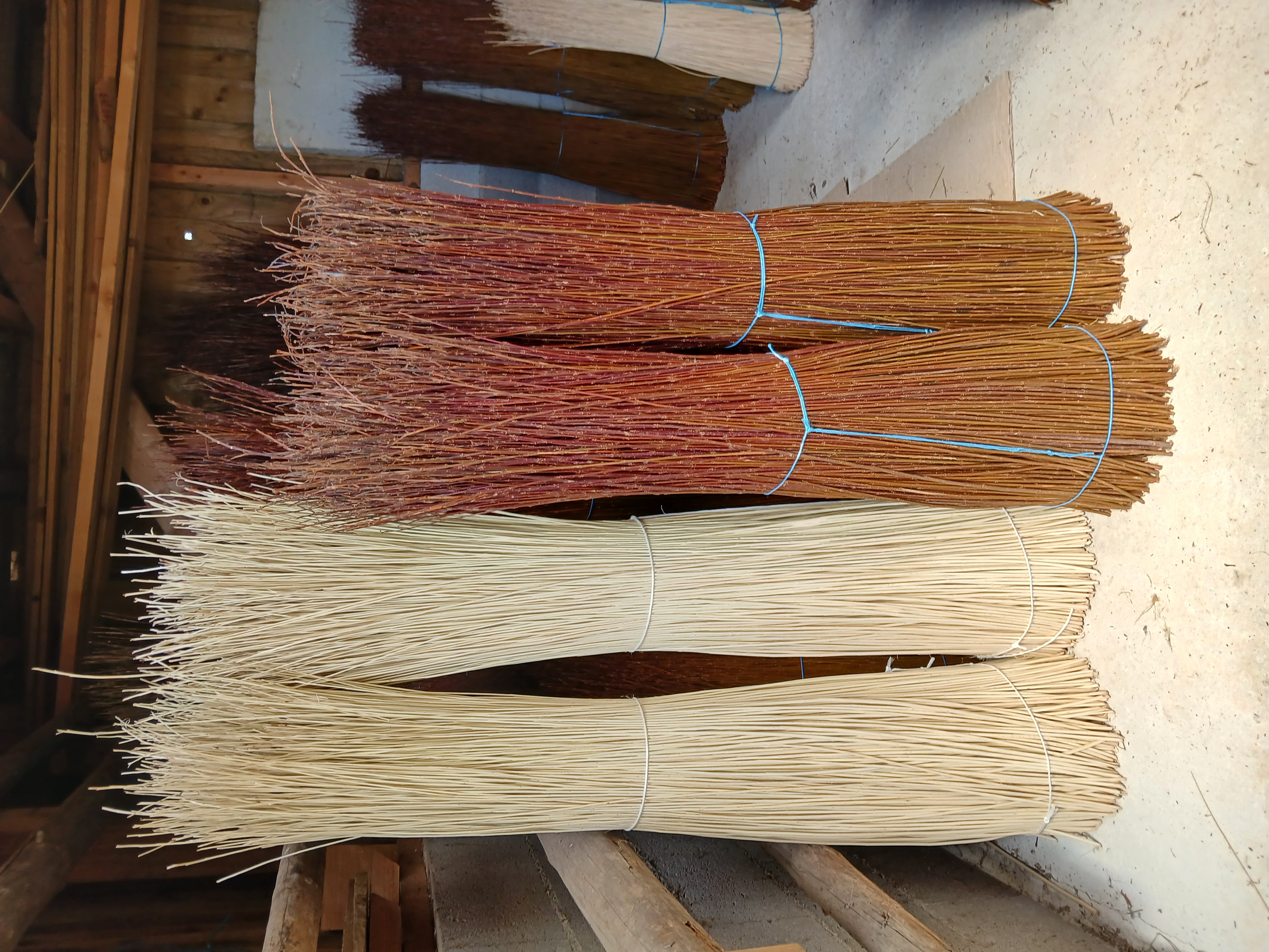 Bottes d'osier sec